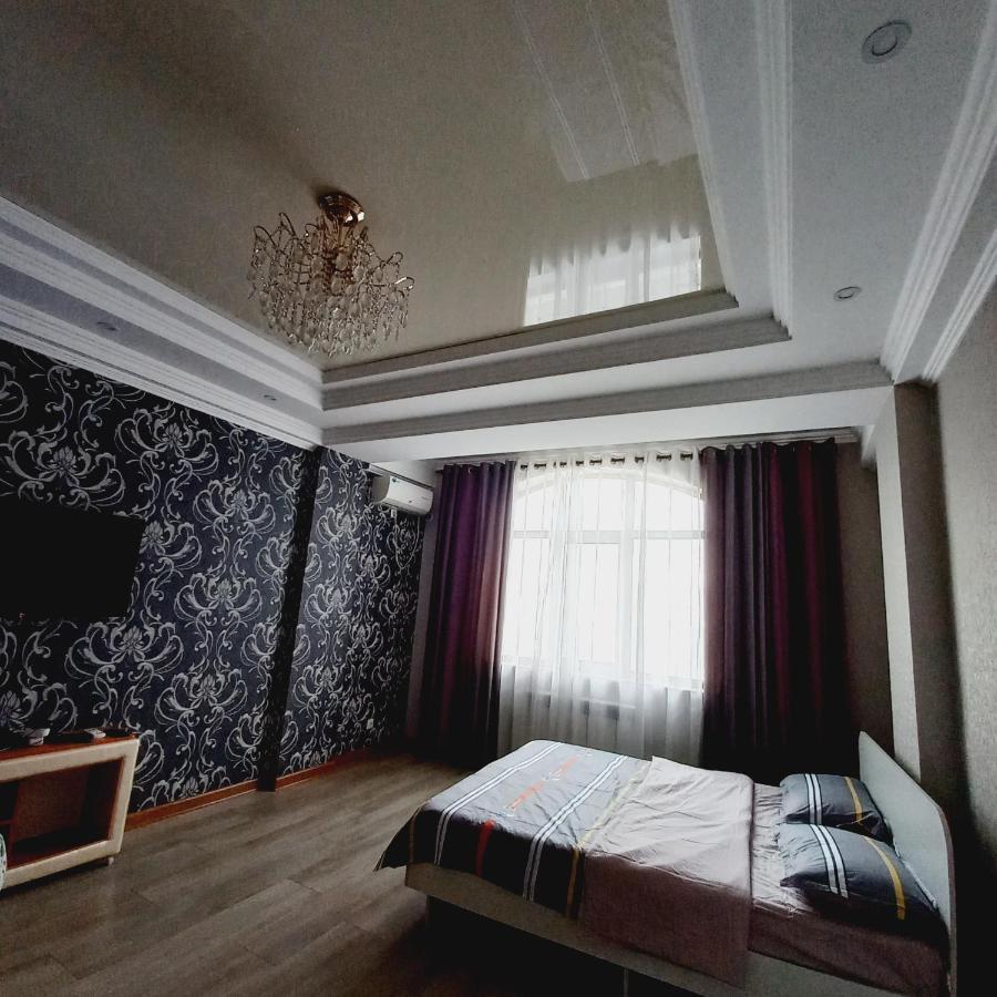 879 Apartment In Bishkek Luaran gambar